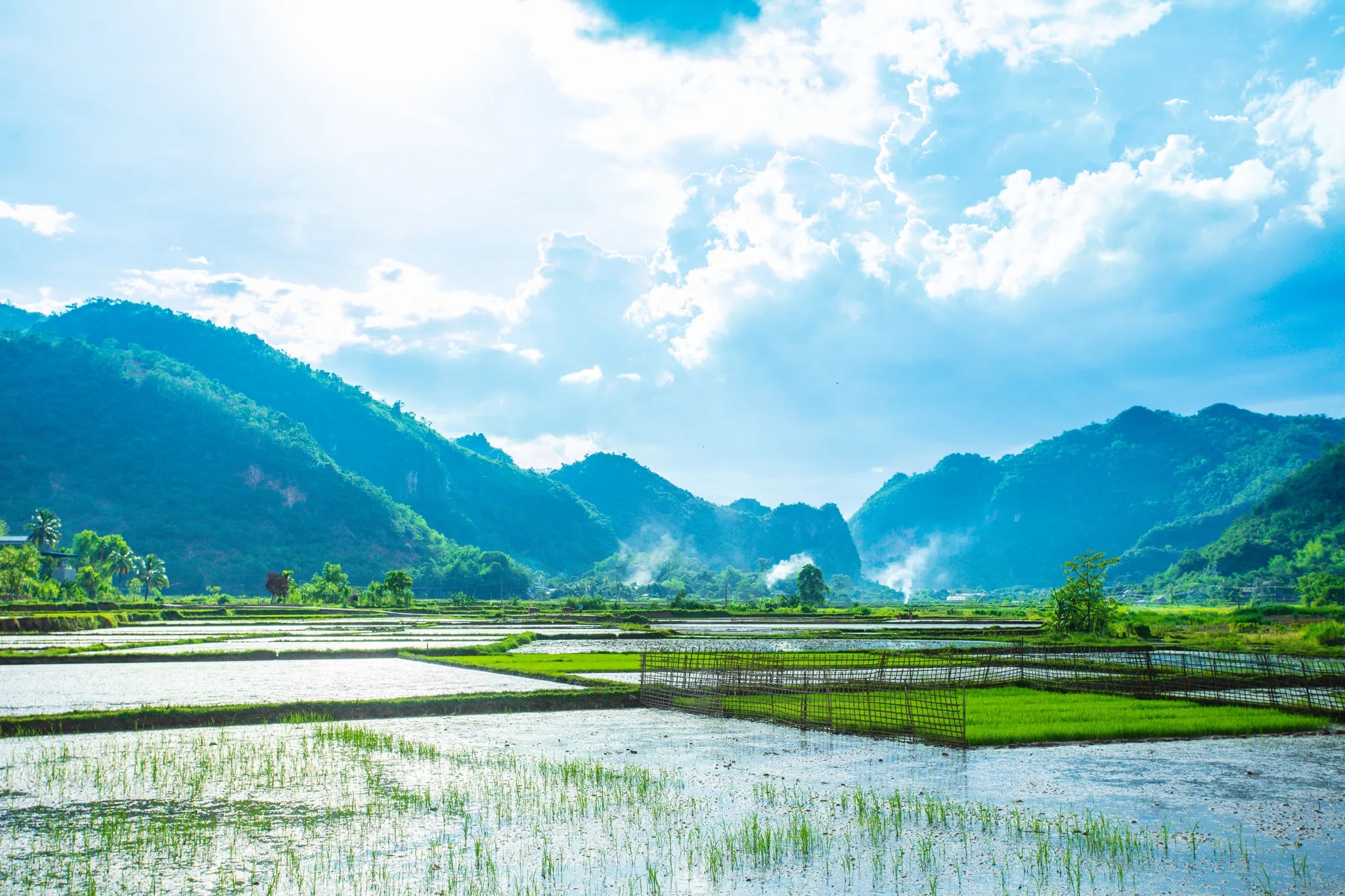 Northern Vietnam 9-Day Cycling: Hmong Homelands, Pù Luông & Song Da Lake
